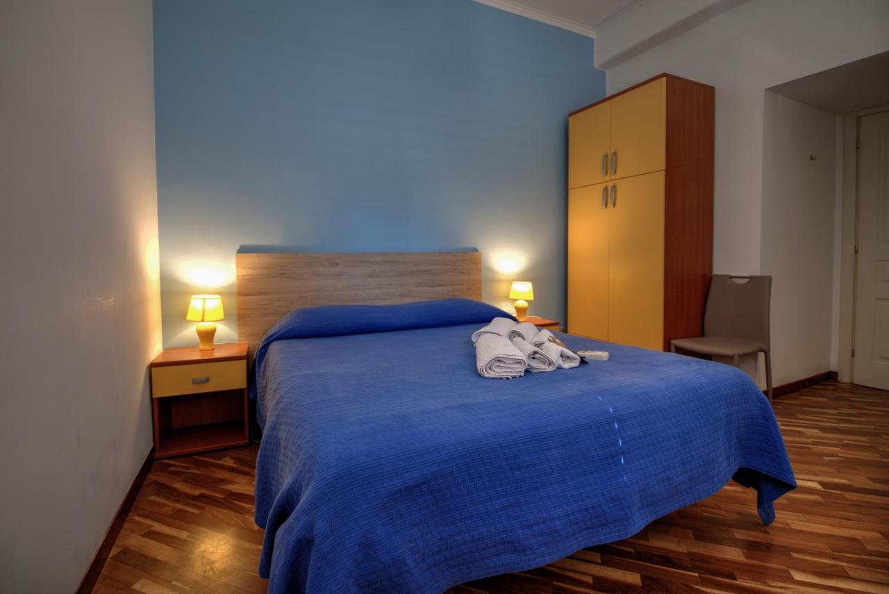 Ai Bastioni Del Massimo Bed & Breakfast Palermo Eksteriør bilde