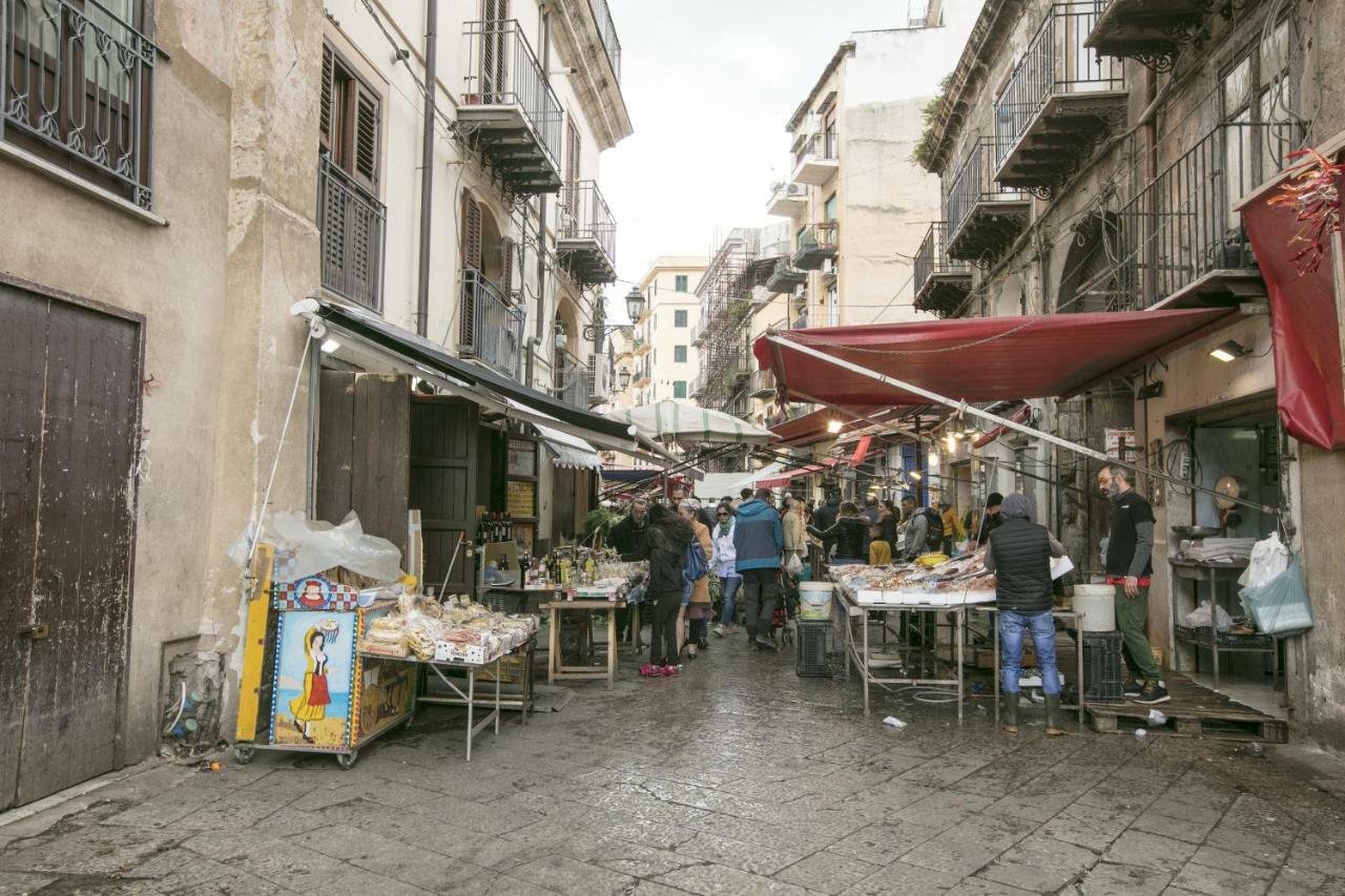 Ai Bastioni Del Massimo Bed & Breakfast Palermo Eksteriør bilde